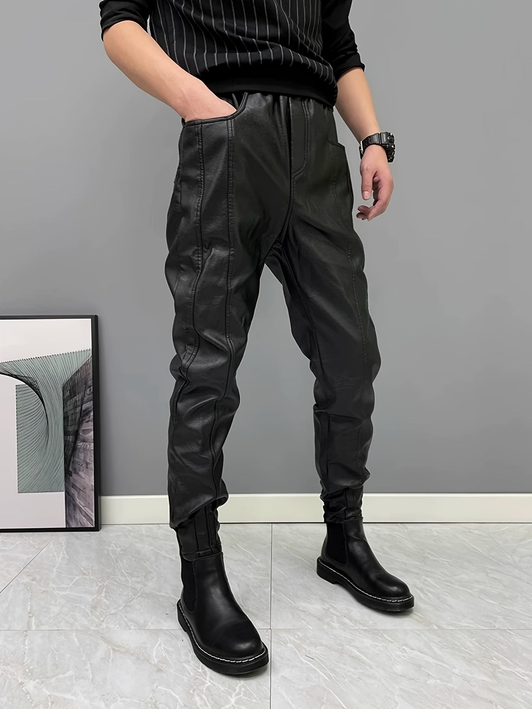 Men’s Tapered Pants with Decorative Stitching